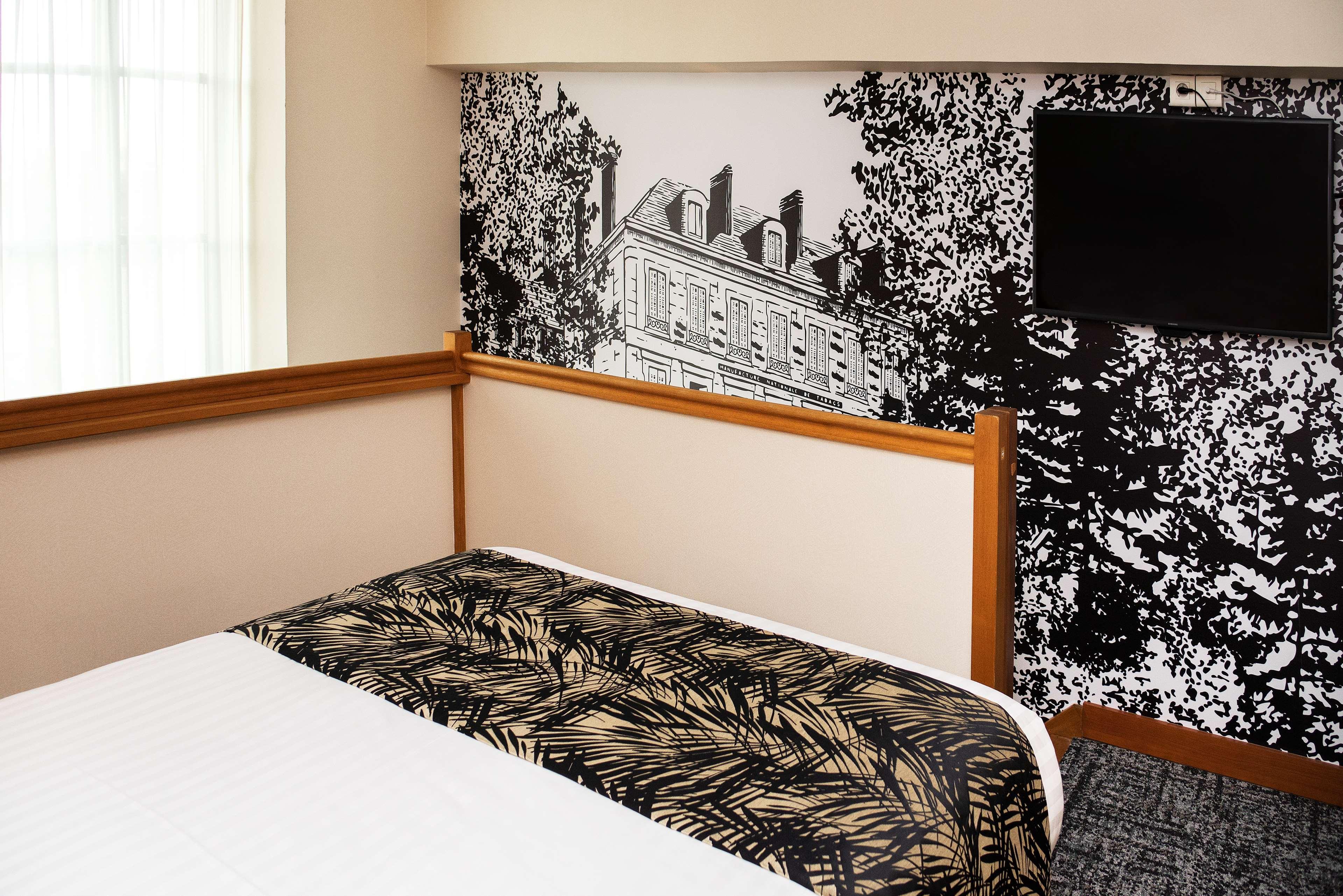 Best Western Plus Hotel Colbert Шатору Екстер'єр фото