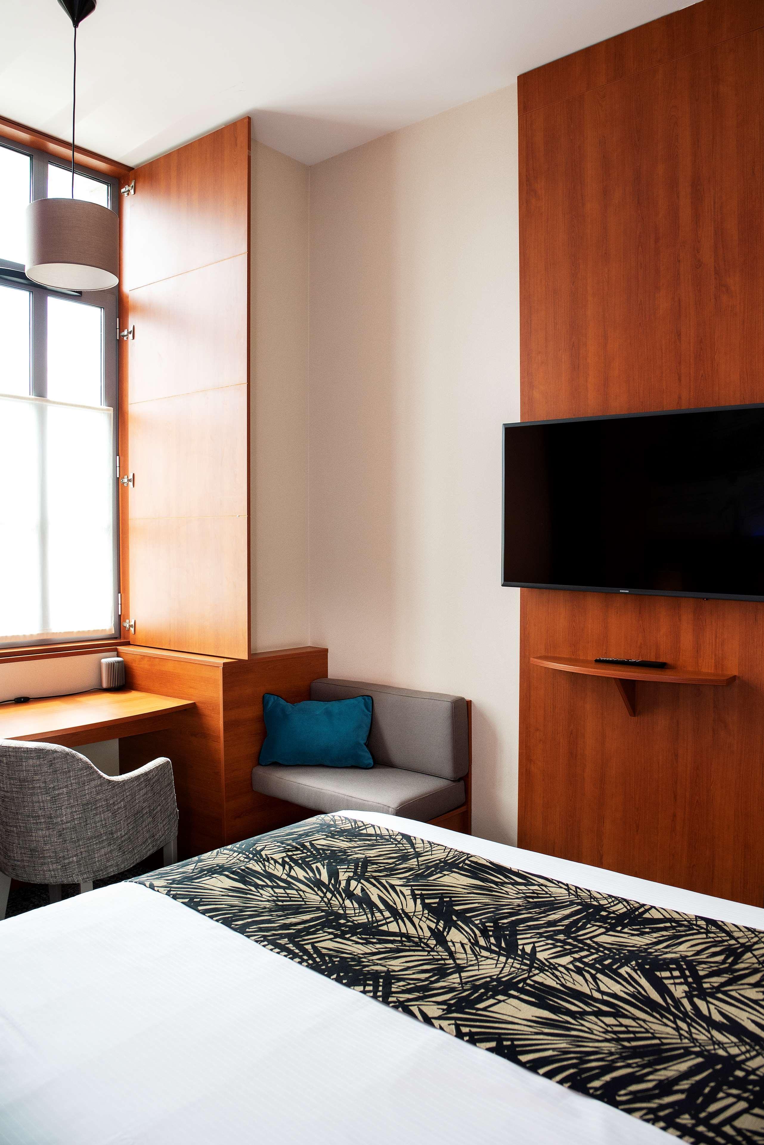 Best Western Plus Hotel Colbert Шатору Екстер'єр фото