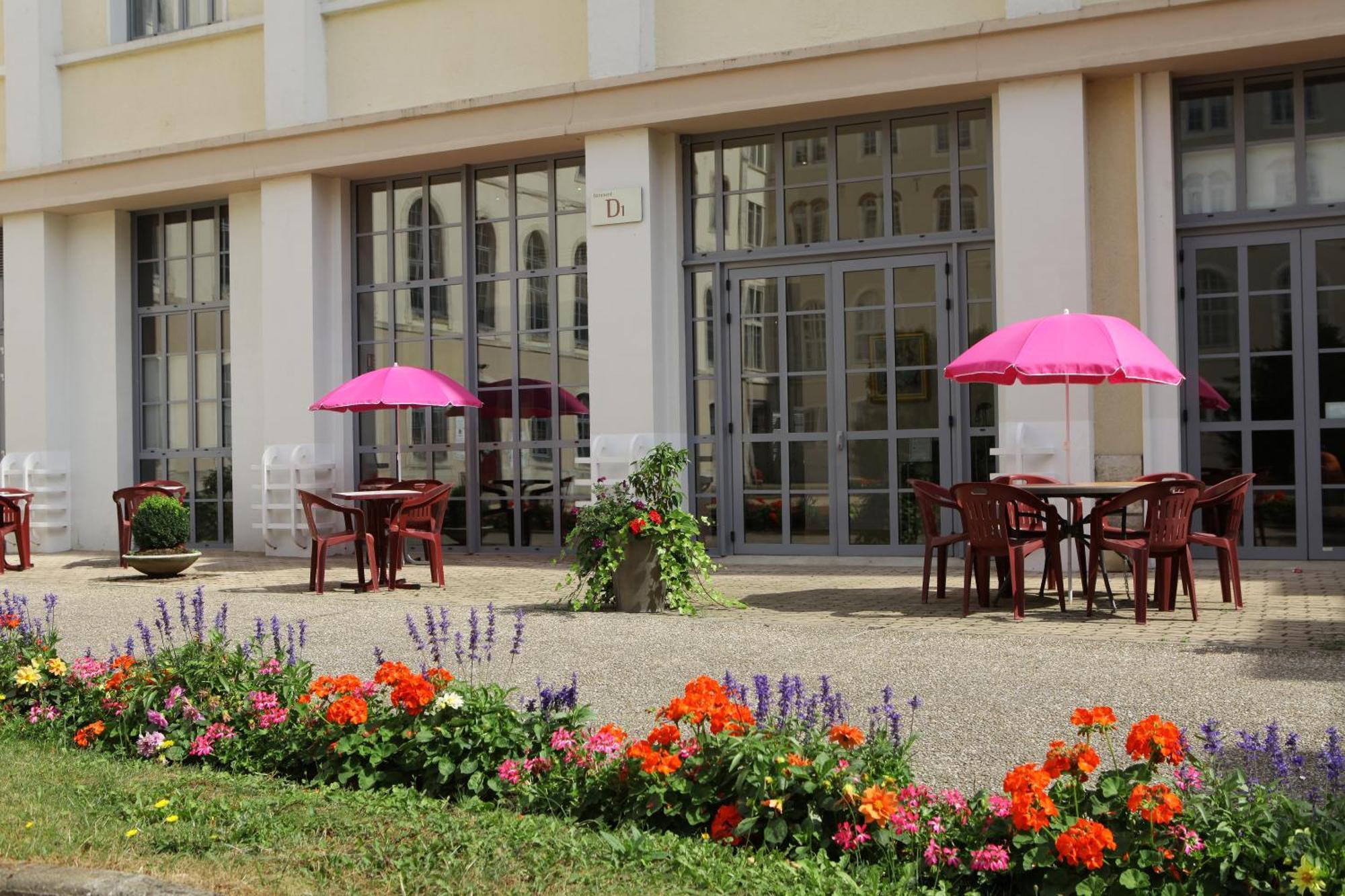 Best Western Plus Hotel Colbert Шатору Екстер'єр фото